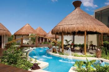 Різноманітність готелів та система «все включено»